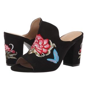 New Matisse black velvet embroidered rose mules 10